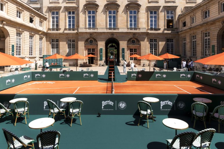 PERRIER The terrace court - LAB Productions