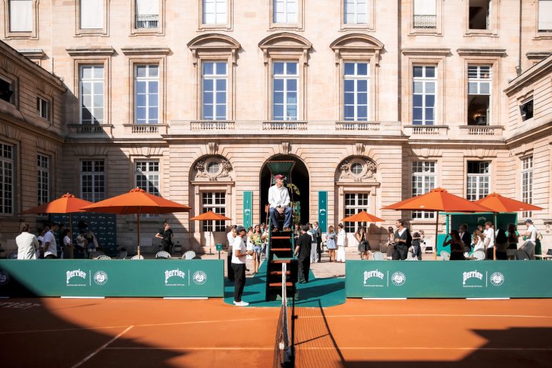 PERRIER The terrace court - LAB Productions