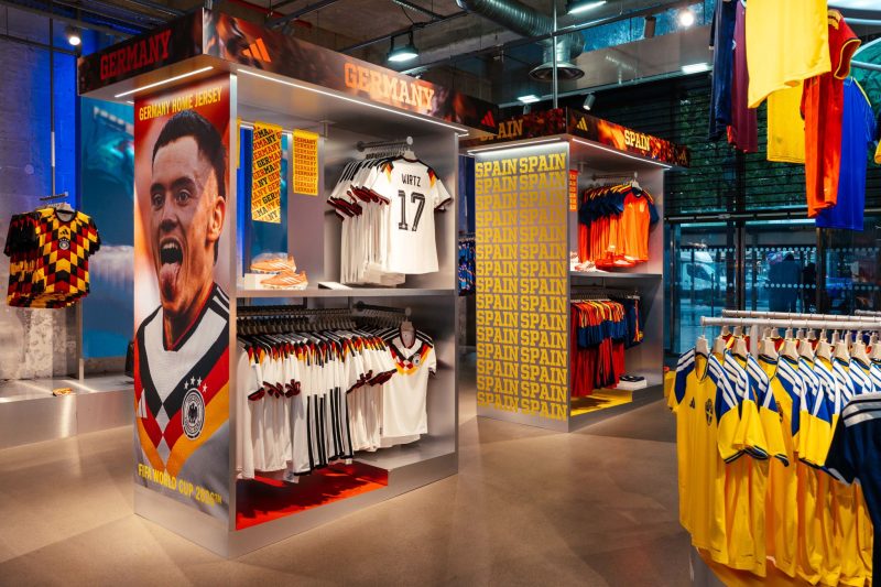 Adidas HOS – Façade WC26 - LAB Productions
