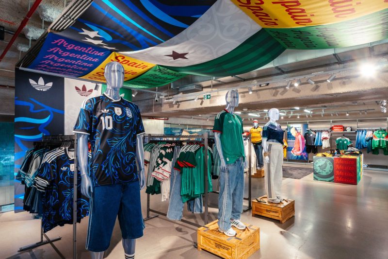 Adidas HOS – Façade WC26 - LAB Productions